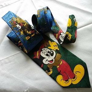 Disney (Italy) Mickey tie 👔 5/$40